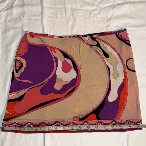Vintage Emilio Pucci Multicolor Abstract Micro Mini Skirt, xs to small fit - Picture 8 of 8